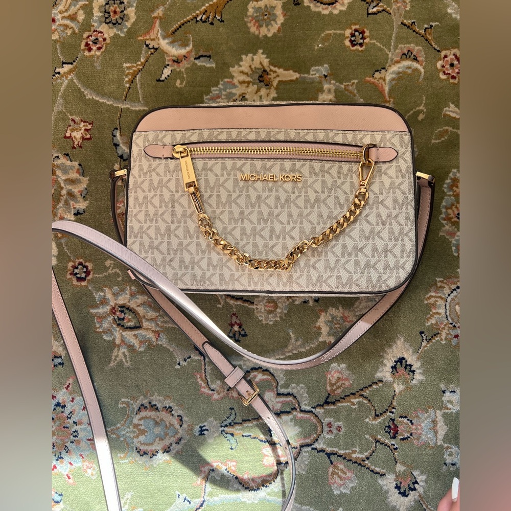 Michael Kors white and pink cross body